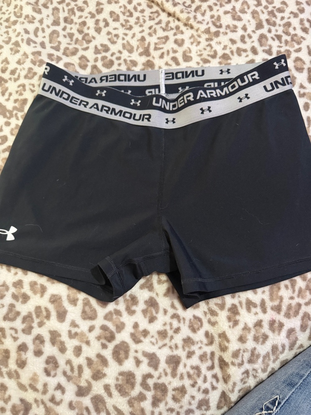 Under Armour Black Women's Compression Bike Shorts with Branded Waistband